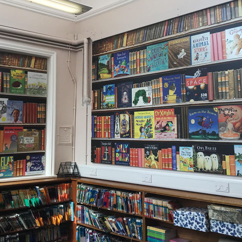 Sit down with a good book and enjoy Rothwell Haigh Road Infant’s school library wall art