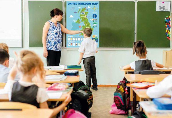 UK Map Wall Display with Animals for Early Years Learning