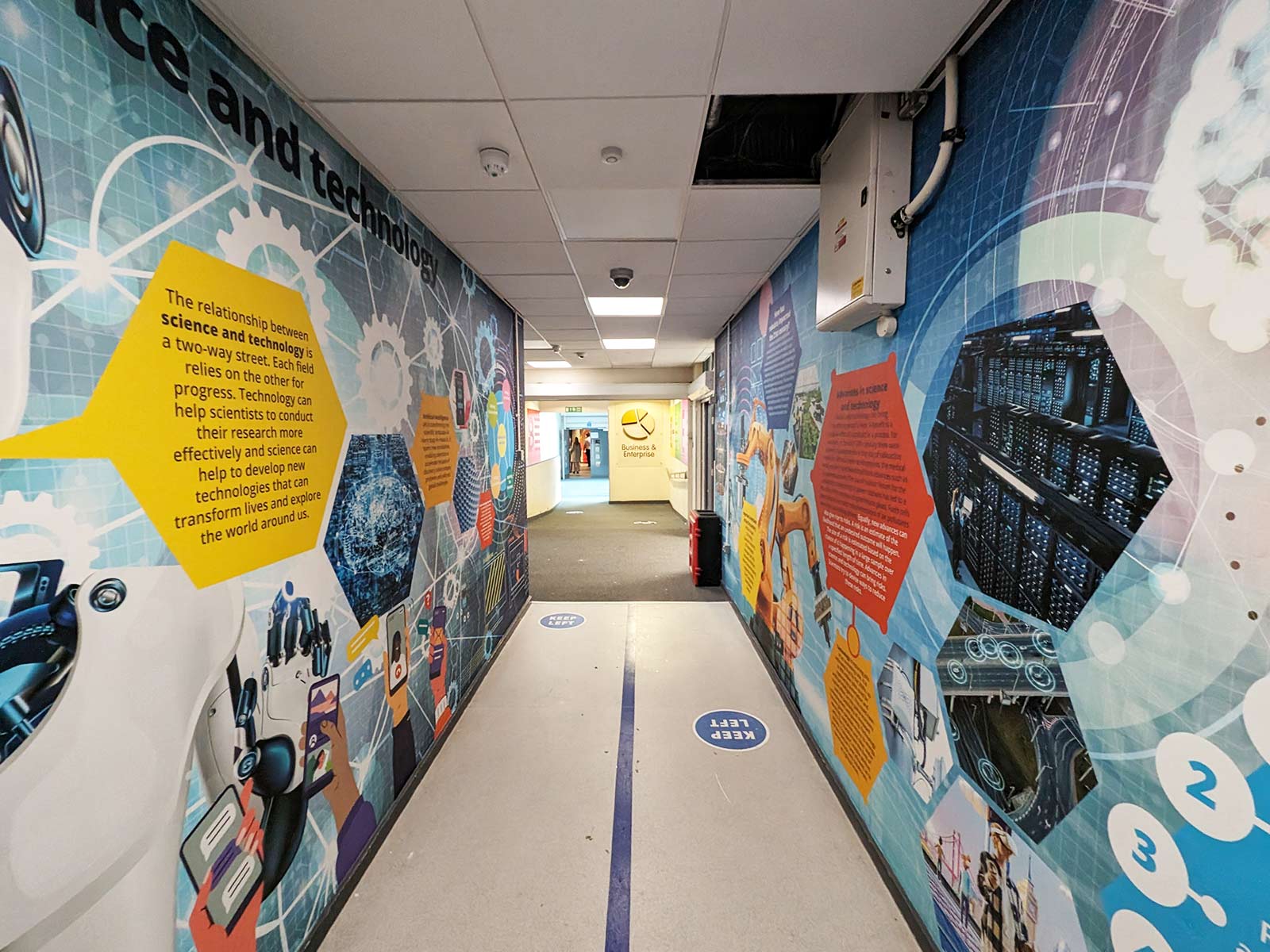 Inspiring learning environment design using science corridor wall graphics